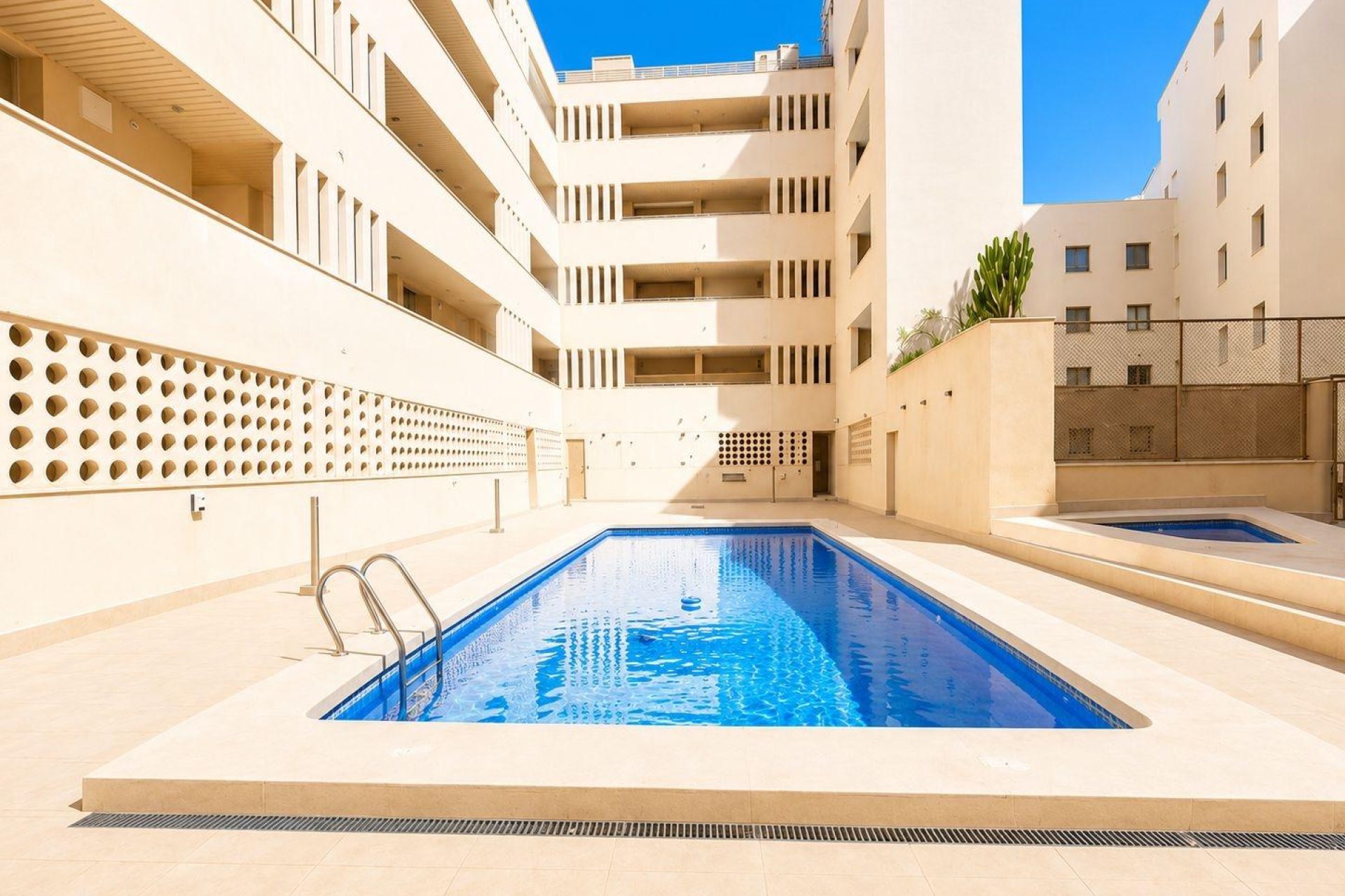 Reventa - Apartamento - Torrevieja - Playa del Cura