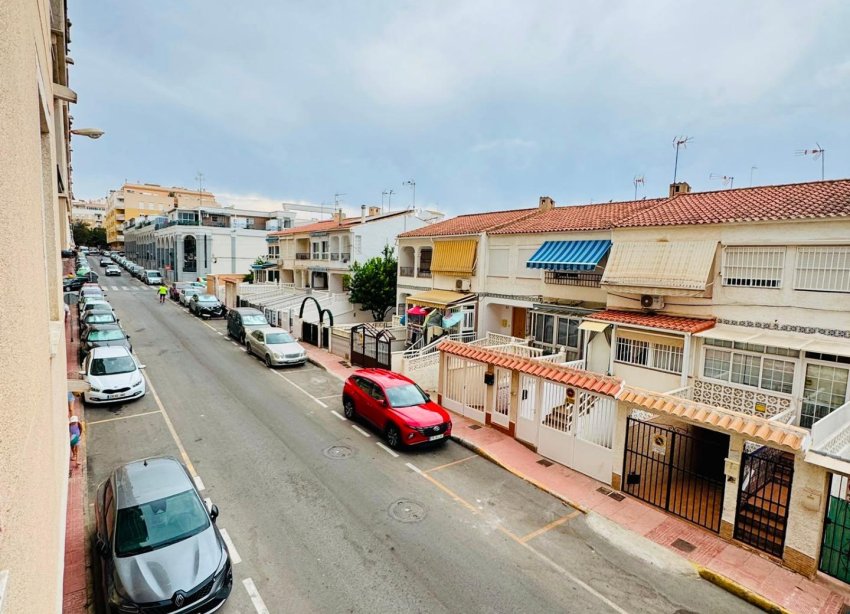 Reventa - Apartamento - Torrevieja - Playa del Cura