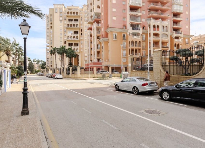 Reventa - Apartamento - Torrevieja - Playa Los Locos