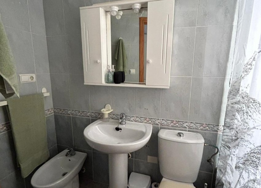 Reventa - Apartamento - Torrevieja - Playa Los Locos