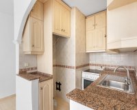 Reventa - Apartamento - Torrevieja - Puerto Deportivo