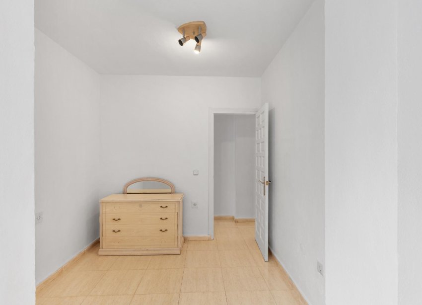 Reventa - Apartamento - Torrevieja - Puerto Deportivo