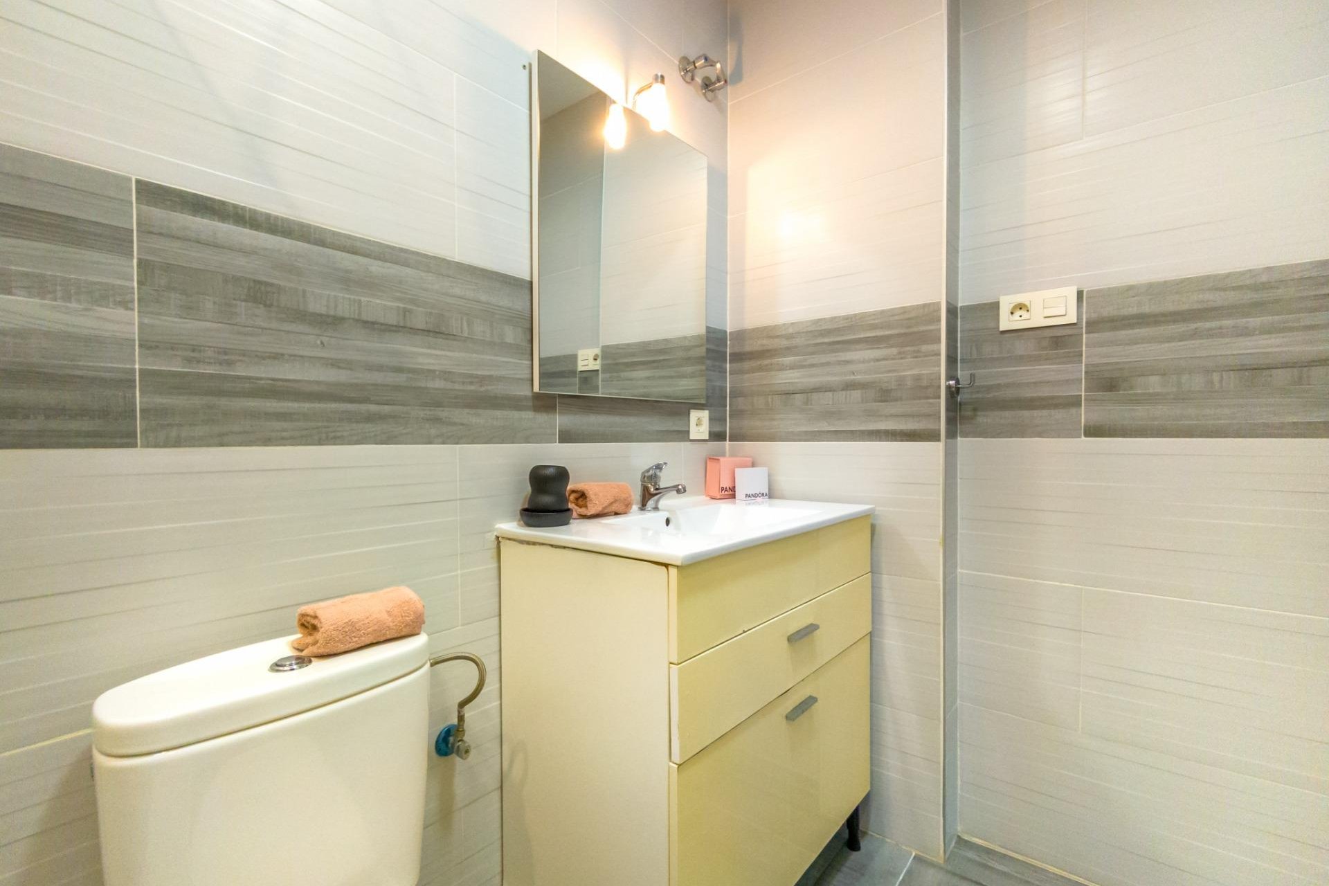 Reventa - Apartamento - Torrevieja - torrevieja