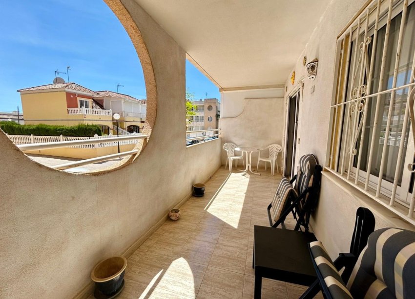 Reventa - Apartamento - Torrevieja - Urbanización San Luis