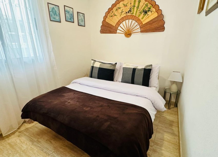 Reventa - Apartamento - Torrevieja - Urbanización San Luis