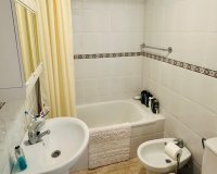 Reventa - Apartamento - Torrevieja - Urbanización San Luis