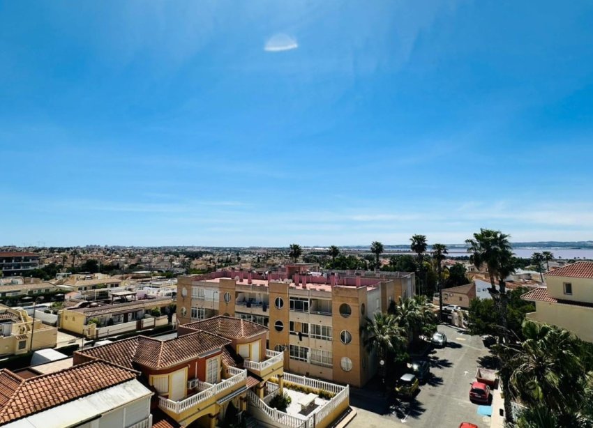 Reventa - Apartamento - Torrevieja - Urbanización San Luis