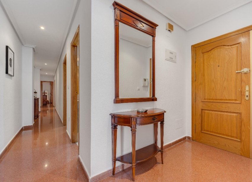 Reventa - Apartamento - Torrevieja