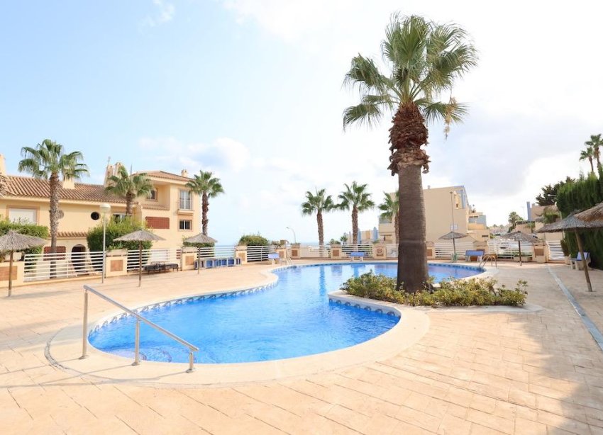 Reventa - Apartment - Orihuela Costa - Campoamor