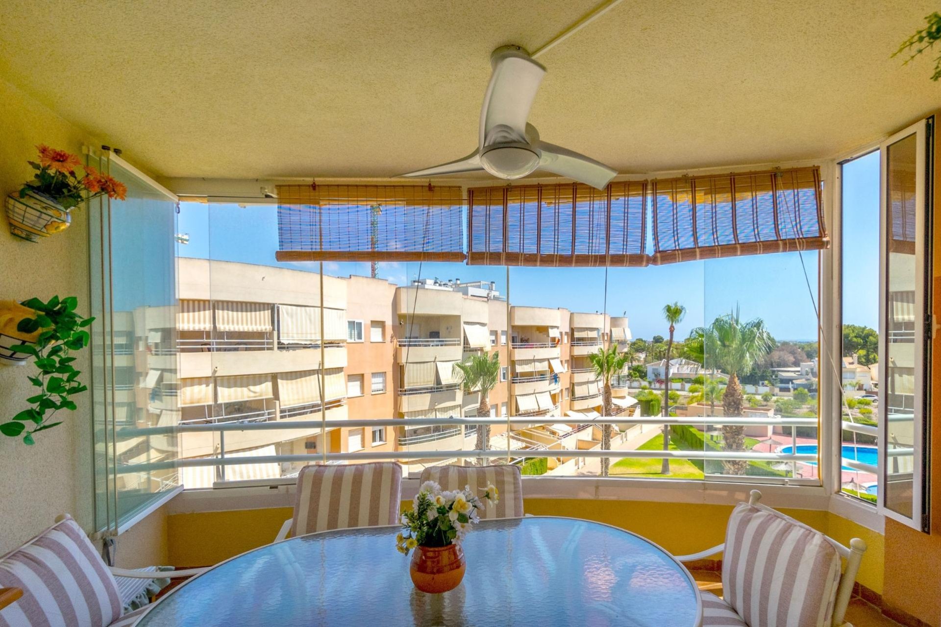 Reventa - Apartmento - Orihuela Costa - Campoamor