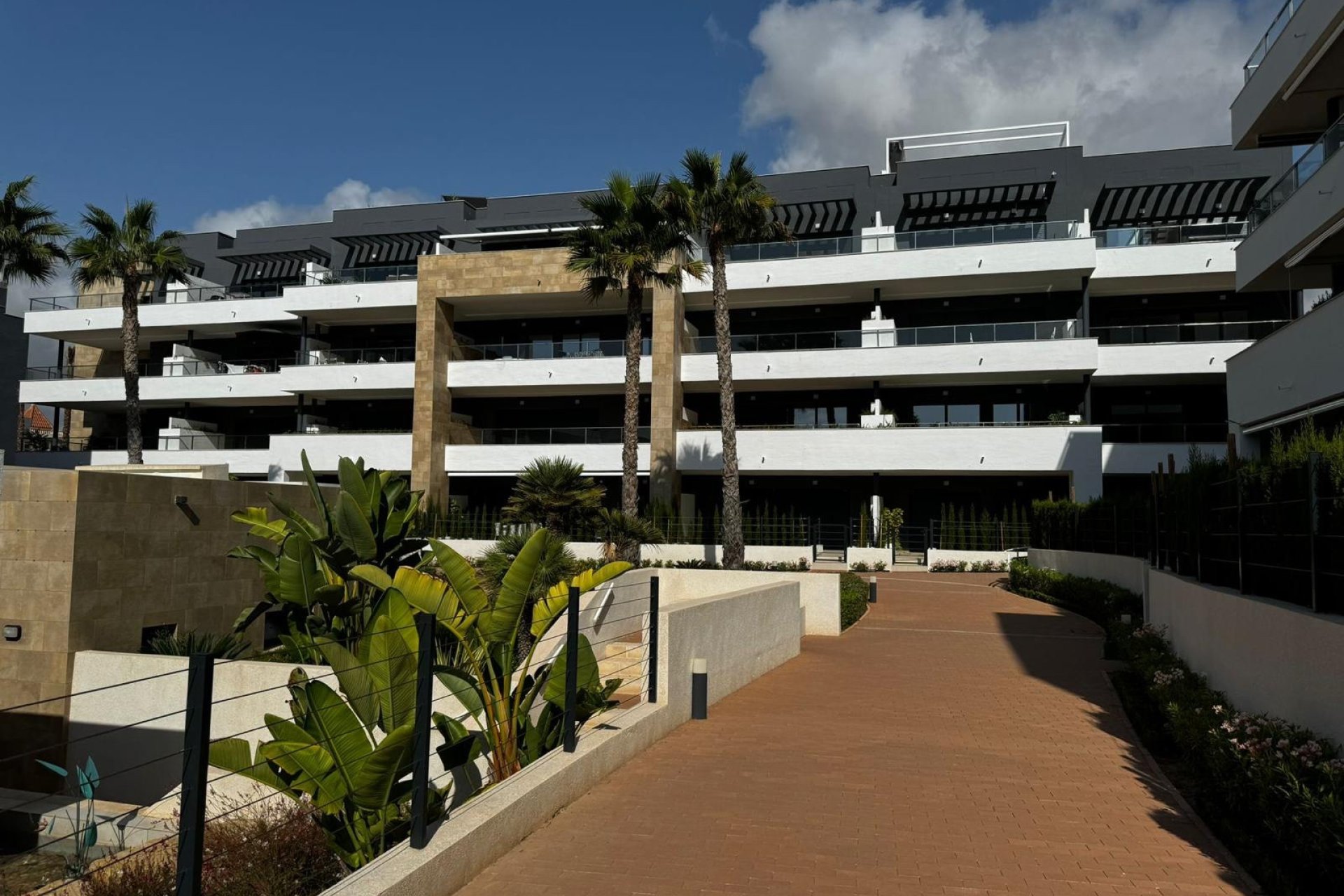 Reventa - Apartmento - Orihuela Costa - La Zenia