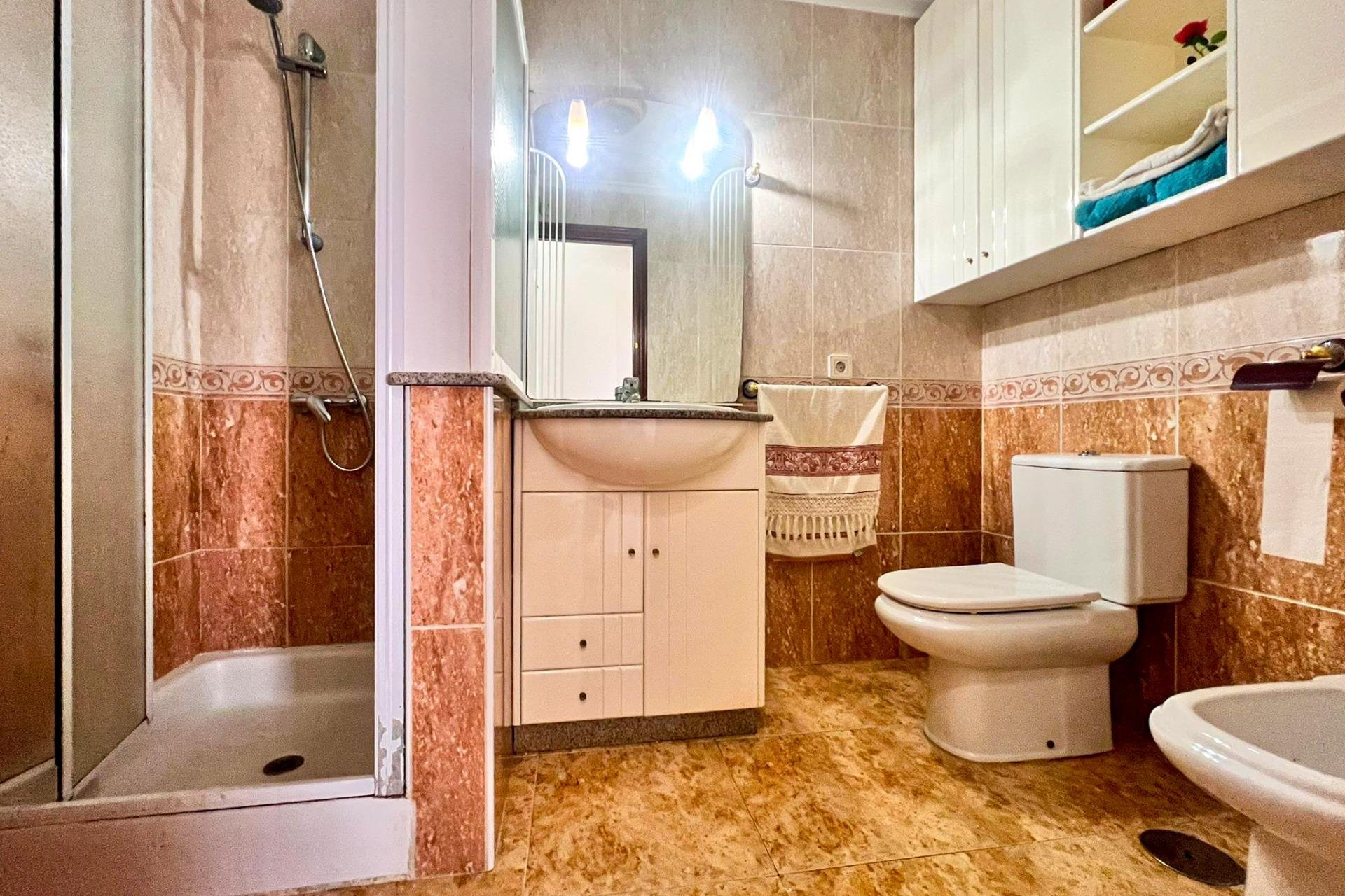 Reventa - Apartmento - San Miguel de Salinas - Pueblo