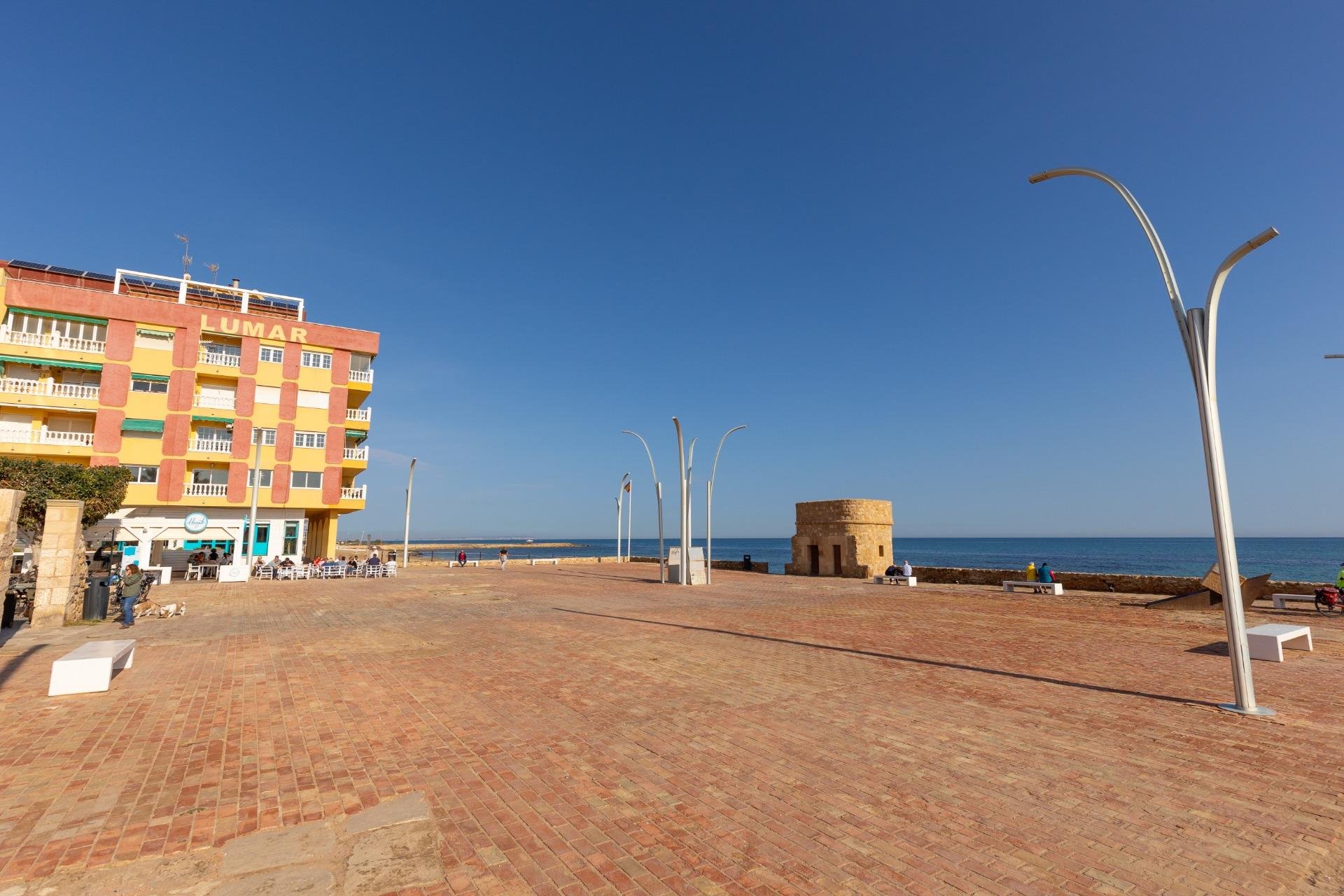 Reventa - Apartmento - Torrevieja - La Mata pueblo