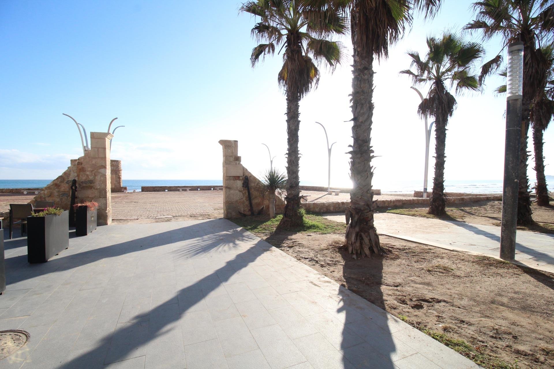 Reventa - Apartmento - Torrevieja - La Mata