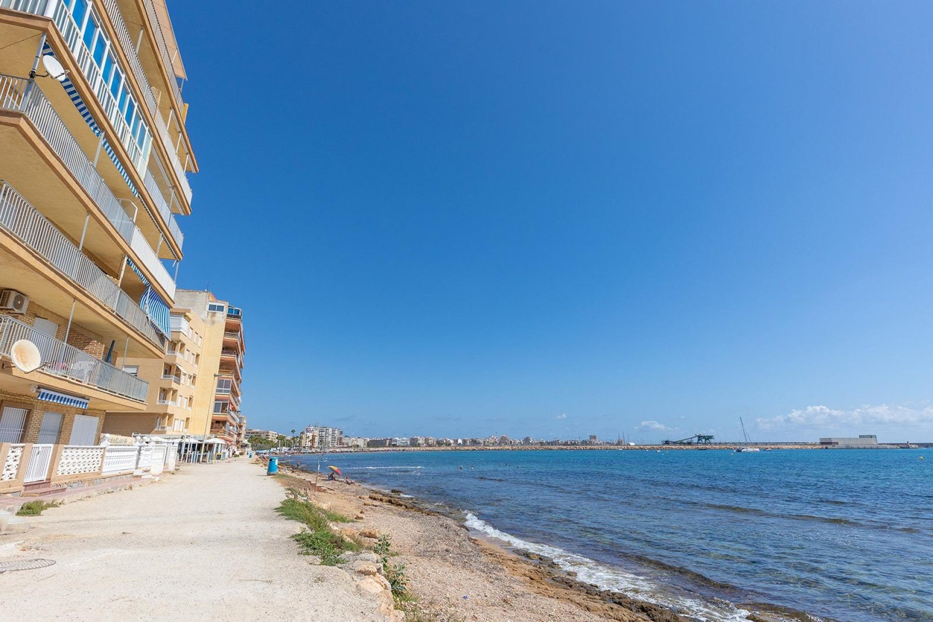 Reventa - Apartmento - Torrevieja - Playa de los Naufragos