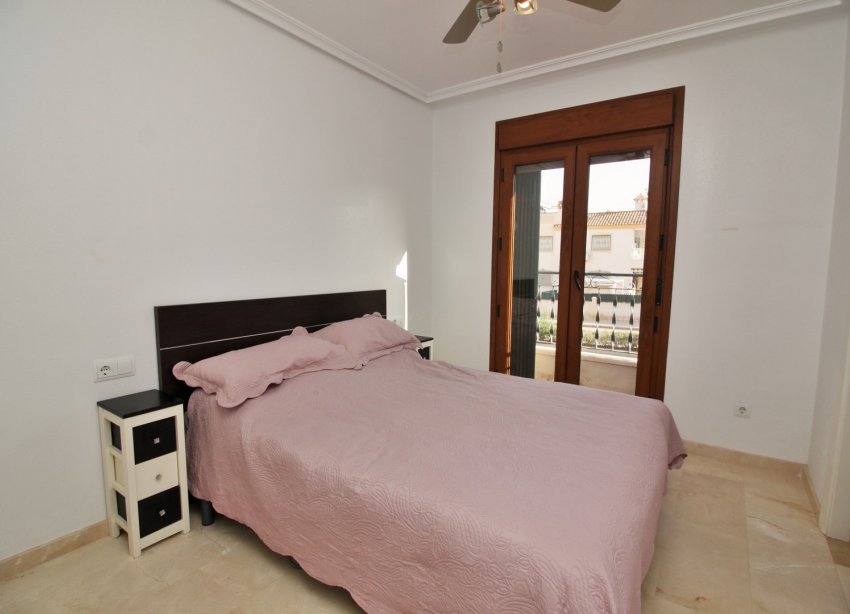 Reventa - Apartmento - Villamartin - PAU 8