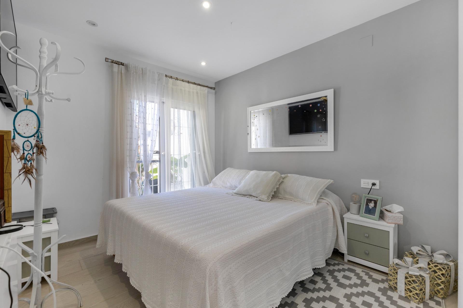 Reventa - Bungalow - Guardamar del Segura - Urbanizaciones