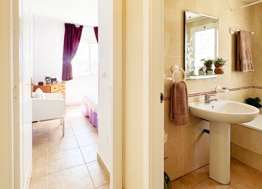 Reventa - Bungalow - ﻿Torrevieja (Alicante) - Spain