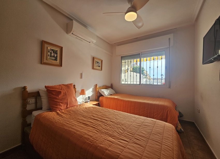 Reventa - Bungalow - Orihuela Costa - La Zenia