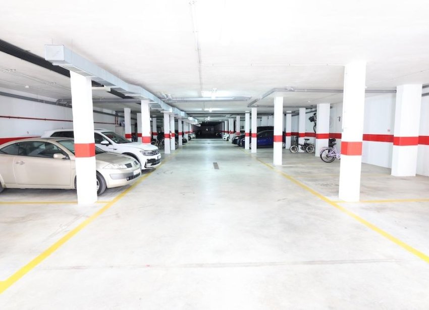 Reventa - Bungalow - Orihuela Costa - La Zenia