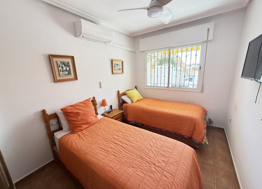 Reventa - Bungalow - Orihuela Costa - La Zenia