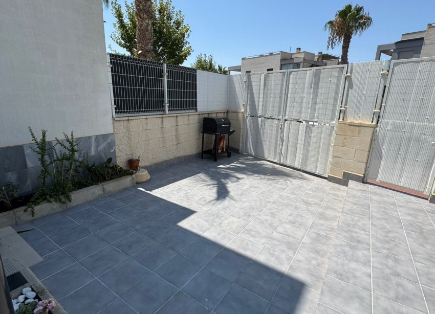 Reventa - Bungalow - Torrevieja - Aguas Nuevas