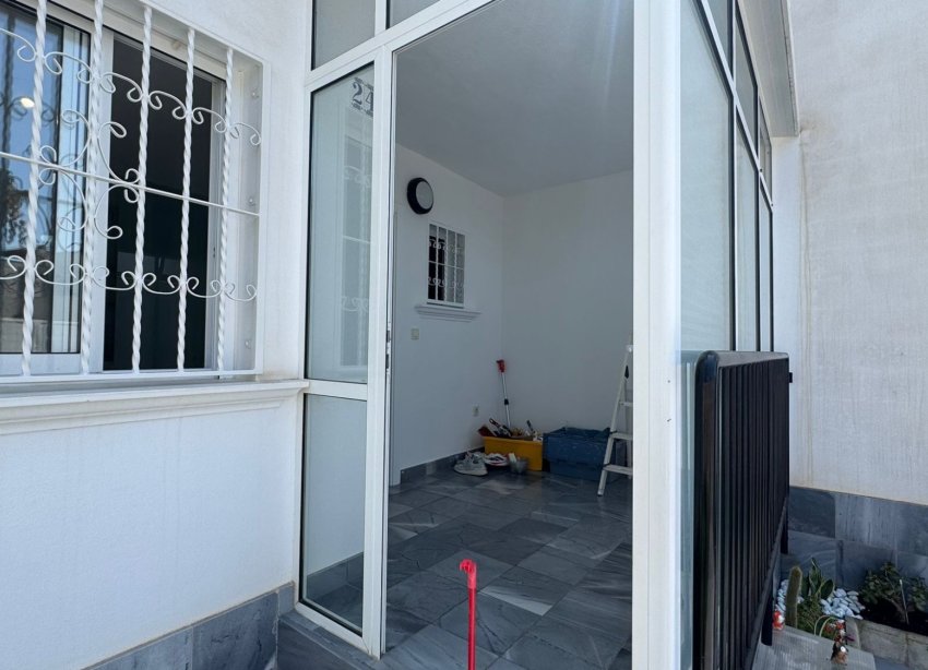 Reventa - Bungalow - Torrevieja - Aguas Nuevas