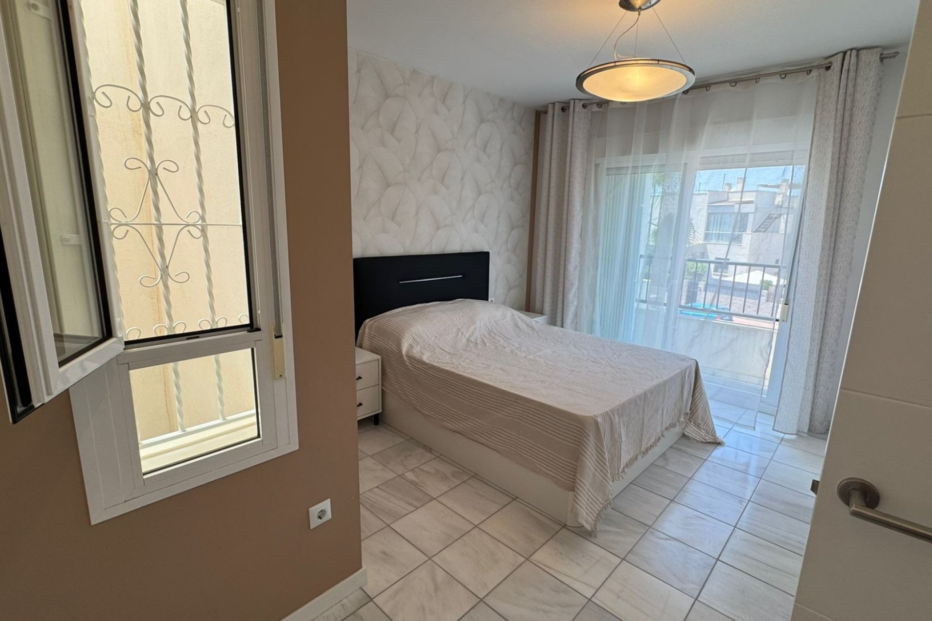 Reventa - Bungalow - Torrevieja - Aguas Nuevas