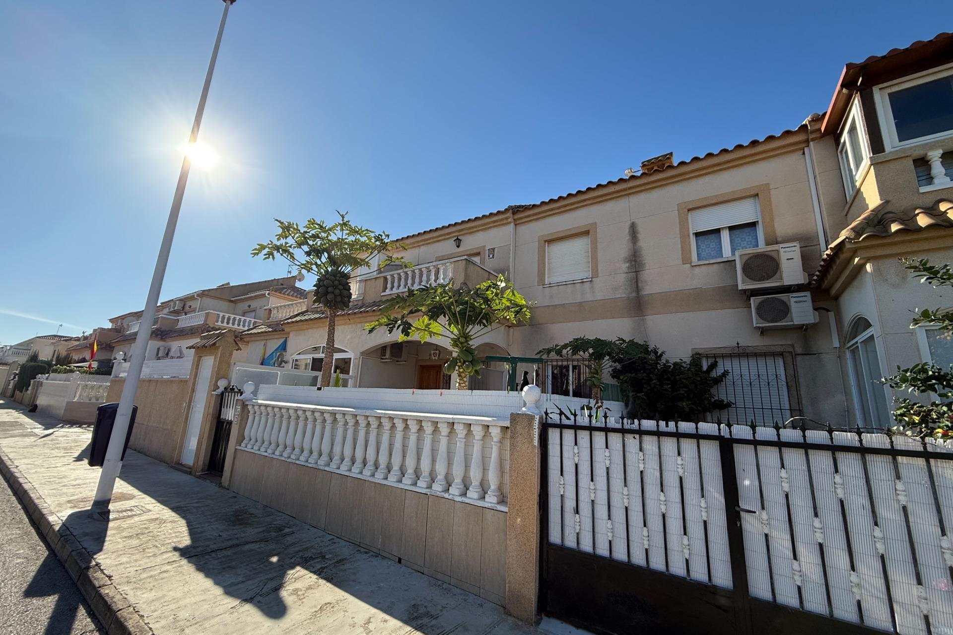Reventa - Bungalow - Torrevieja - Aguas Nuevas