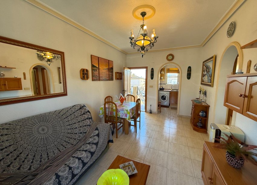 Reventa - Bungalow - Torrevieja - Aguas Nuevas