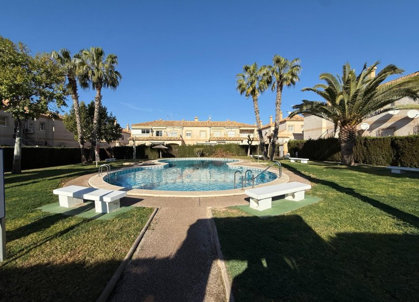 Reventa - Bungalow - Torrevieja - Aguas Nuevas