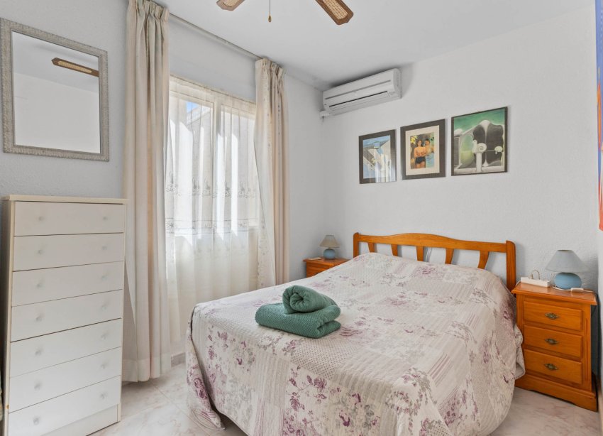 Reventa - Bungalow - Torrevieja - El chaparral