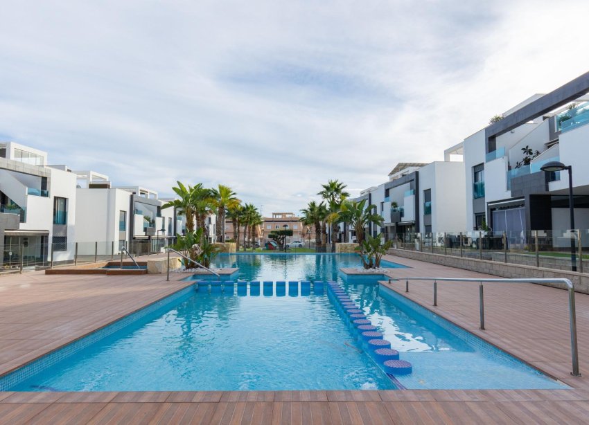 Reventa - Bungalow - Torrevieja - Los Balcones - Los Altos del Edén