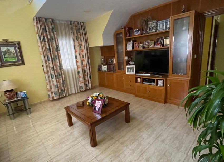 Reventa - Chalet Independiente - Santiago de la Ribera