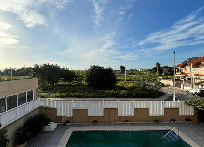 Reventa - Chalet Independiente - Santiago de la Ribera