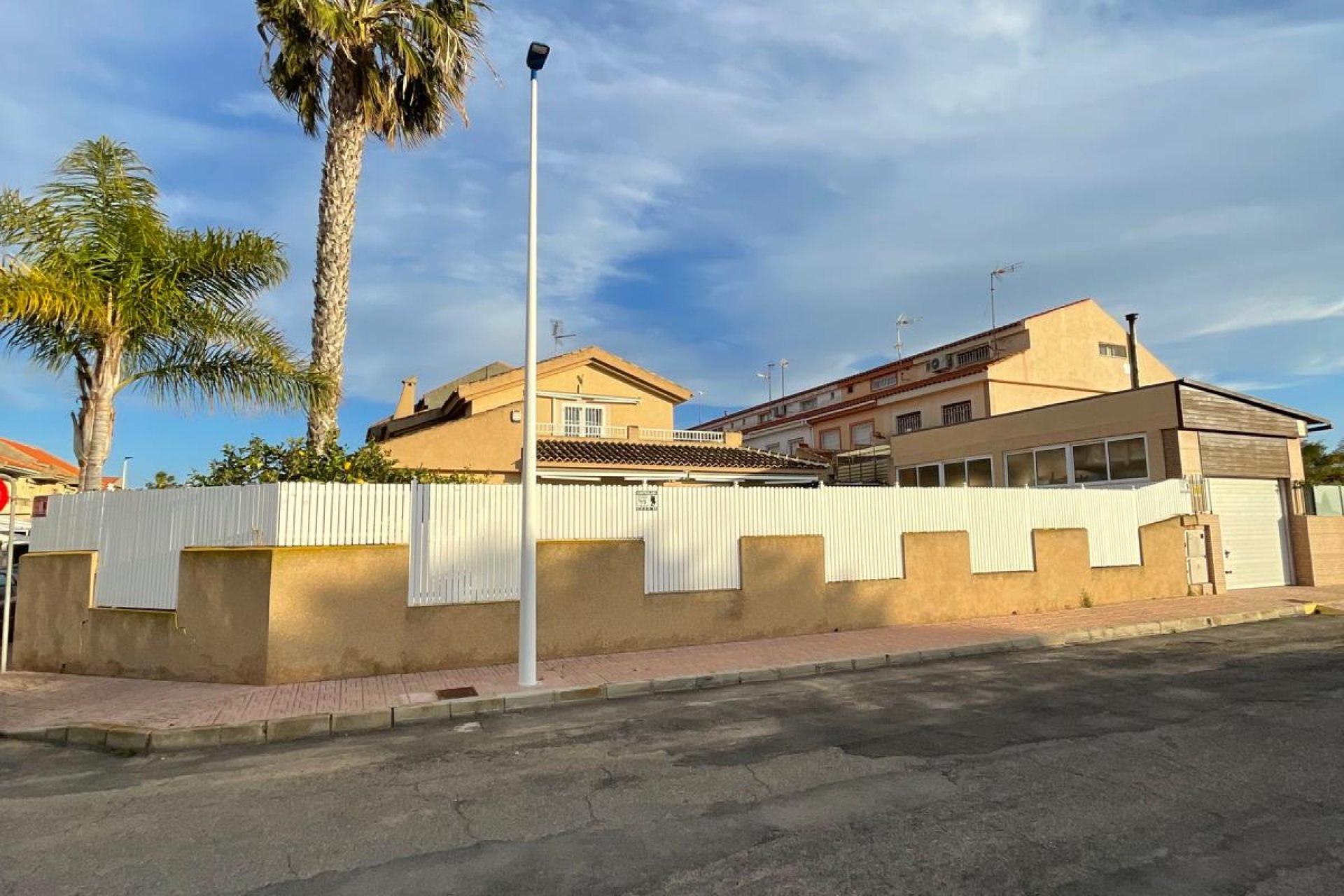 Reventa - Chalet Independiente - Santiago de la Ribera