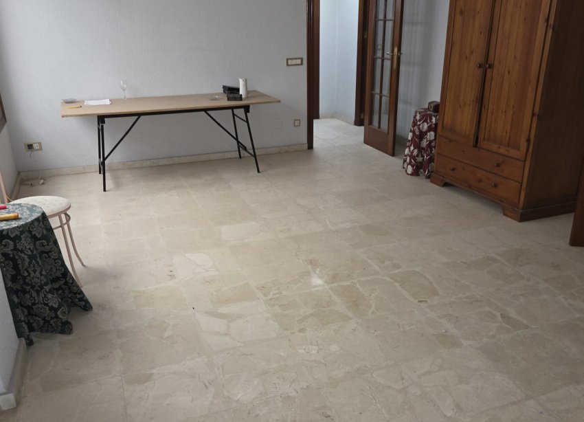 Reventa - Comercio local - Callosa De Segura