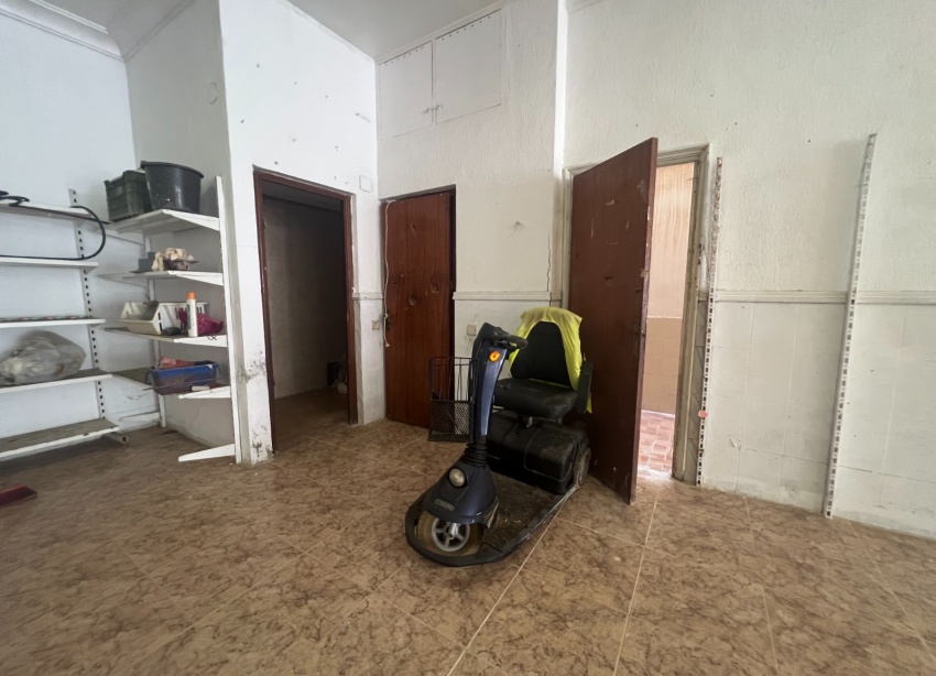 Reventa - Espacio comercial - Guardamar del Segura - Cervantes