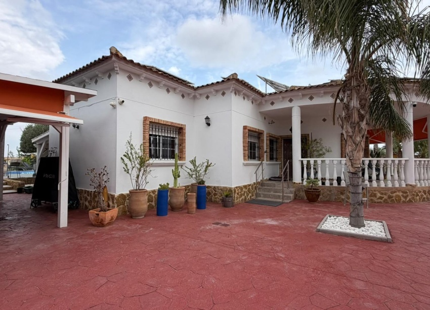 Reventa - Finca - Catral - Comunidad valenciana