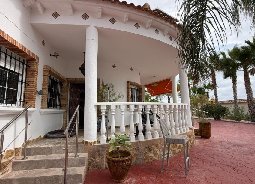 Reventa - Finca - Catral - Comunidad valenciana