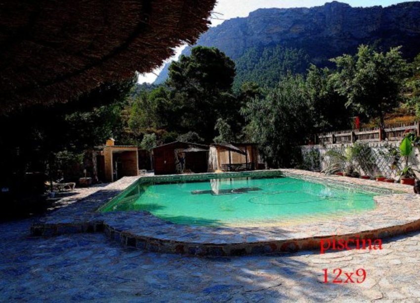 Reventa - Finca - Gea Y Truyols