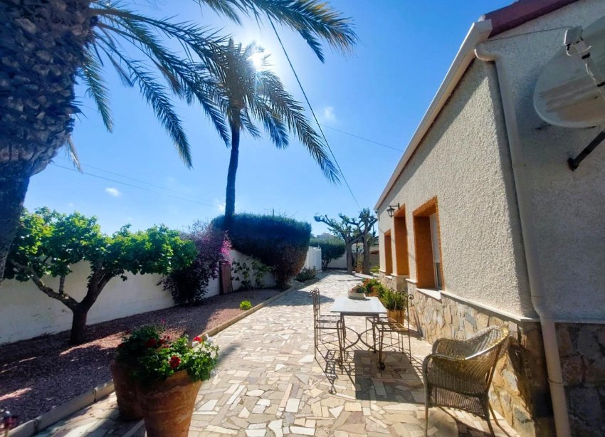 Reventa - Finca - La Marina