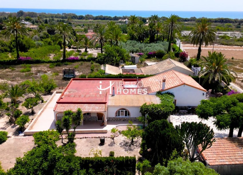 Reventa - Finca - La Marina