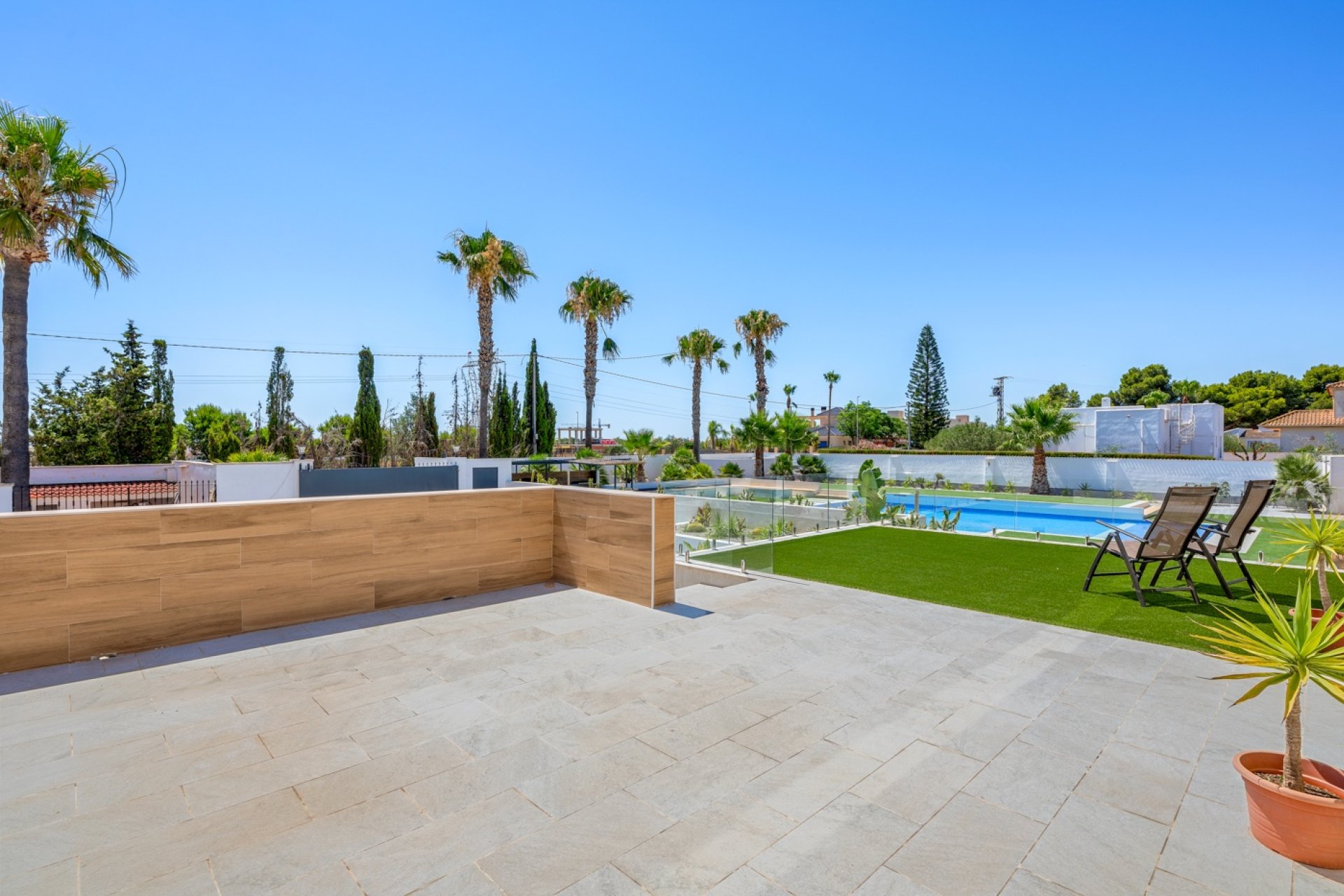 Reventa - Finca - Los Montesinos - La Herrada