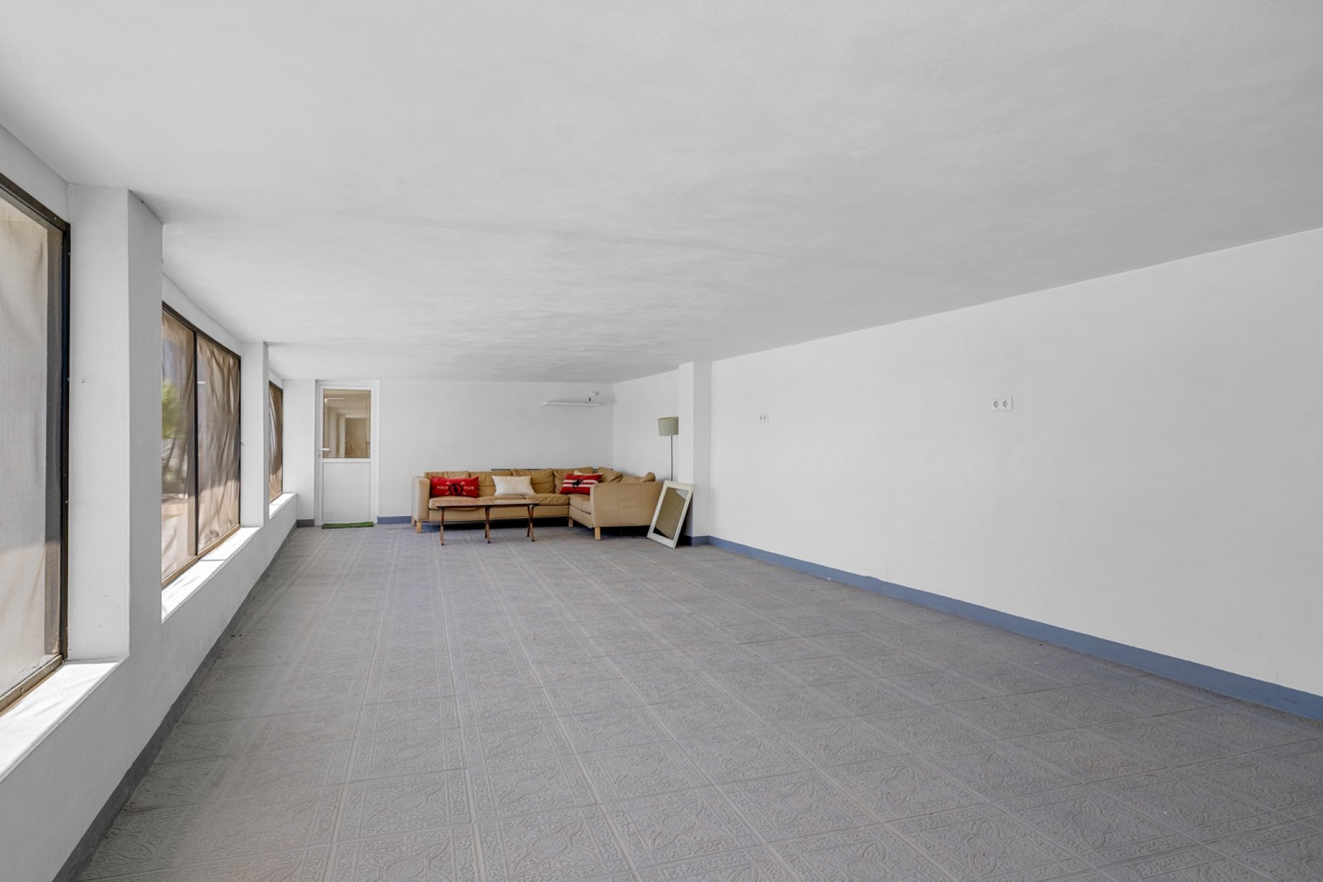 Reventa - Finca - Los Montesinos - La Herrada