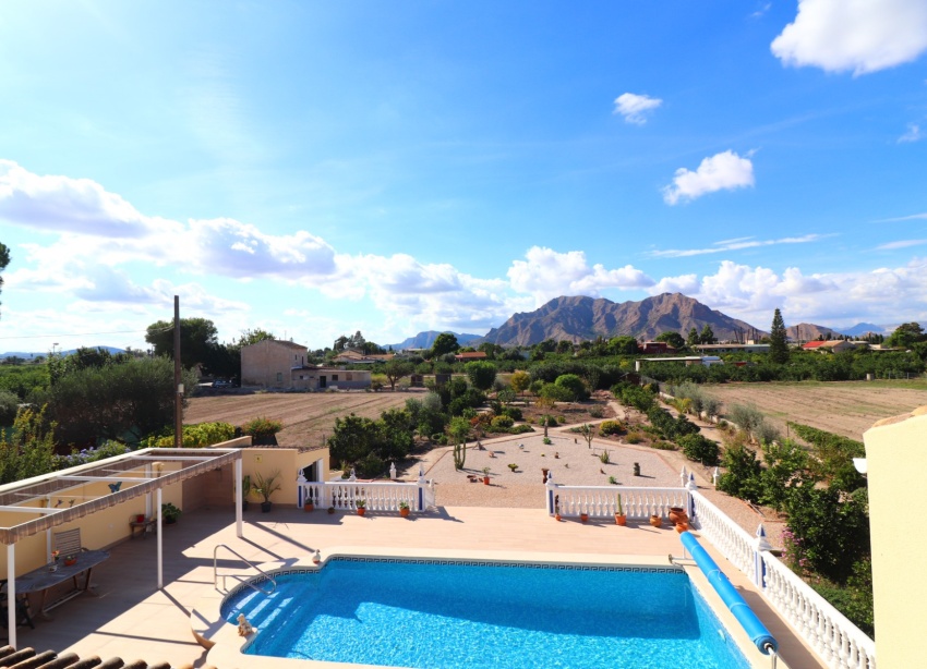Reventa - Finca - Rafal - El Mudamiento
