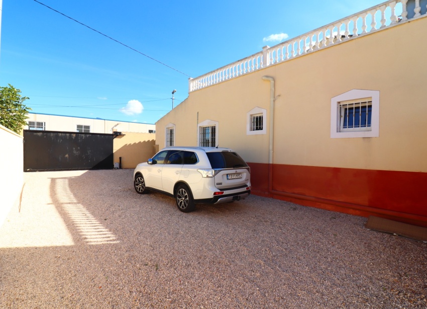 Reventa - Finca - Rafal - El Mudamiento
