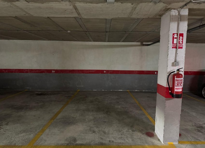 Reventa - garage - Torrevieja - Centro