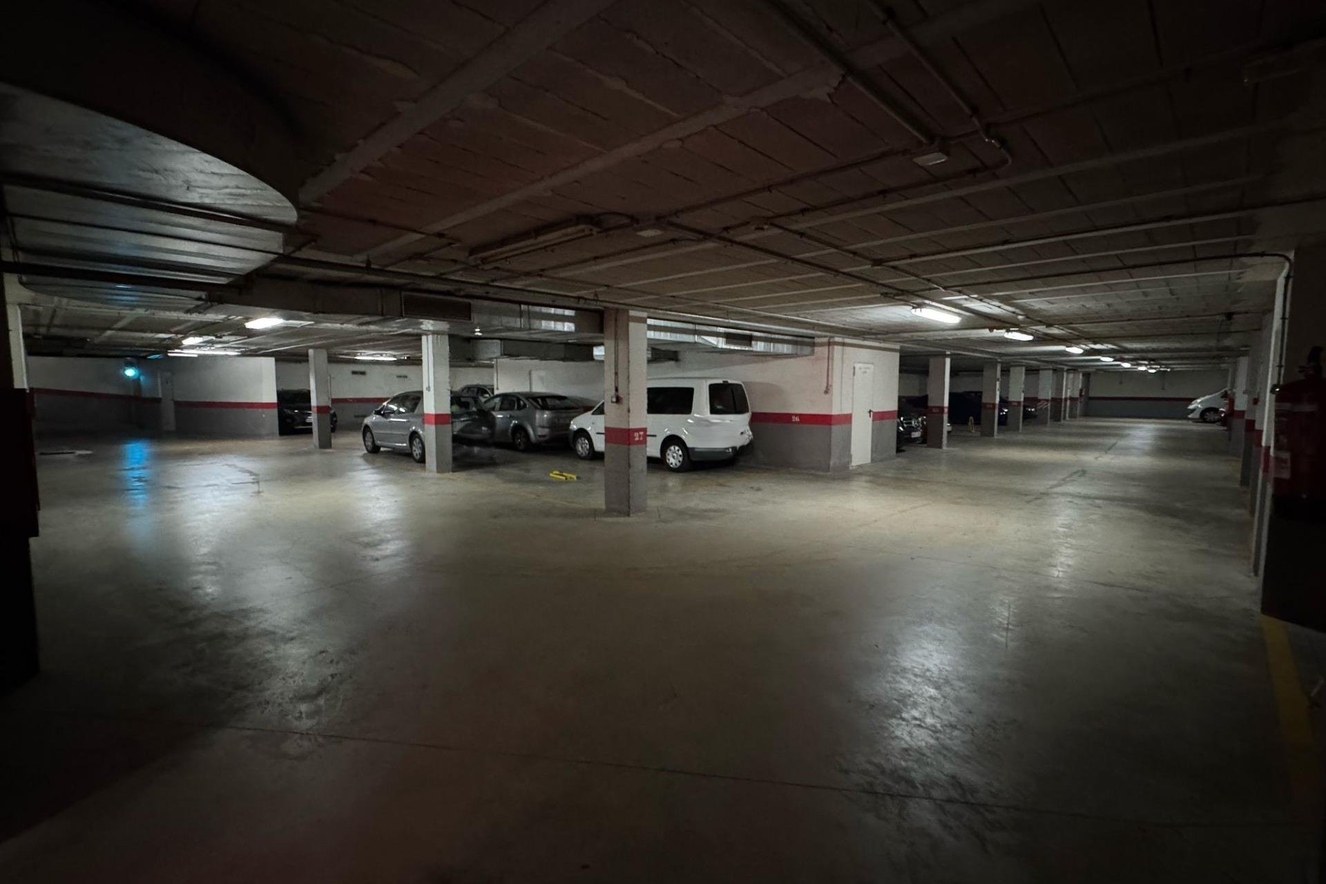 Reventa - garage - Torrevieja - Centro