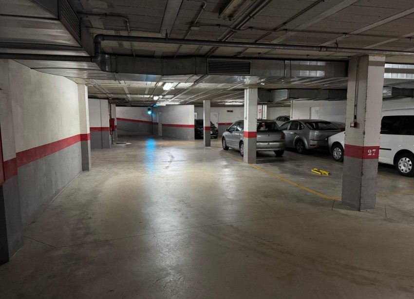 Reventa - garage - Torrevieja - Centro